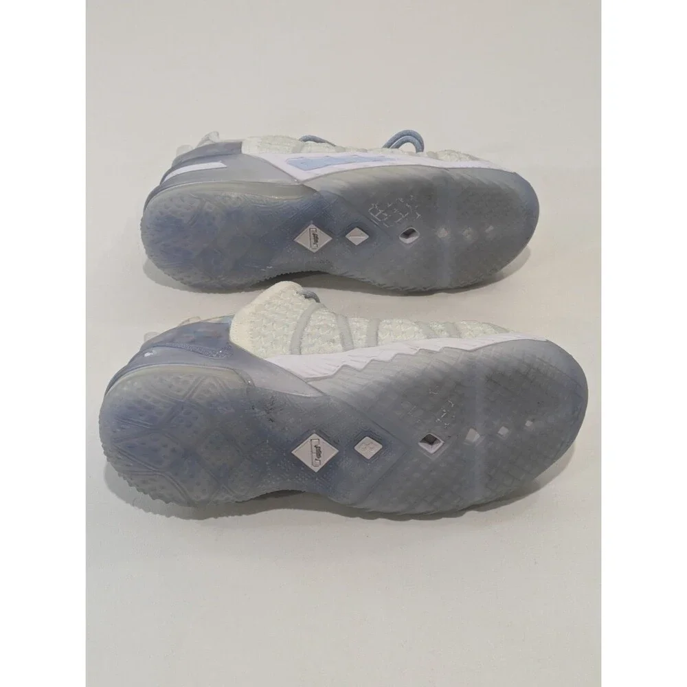 Nike Lebron XVIII Boys Shoes, 7‎ Youth